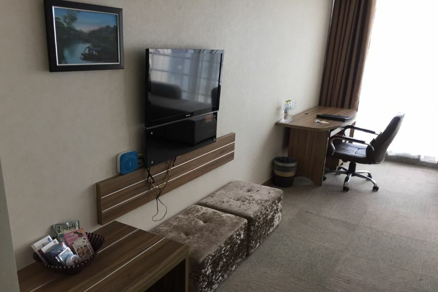 Fulinmen Business Hotel Шаосин Экстерьер фото
