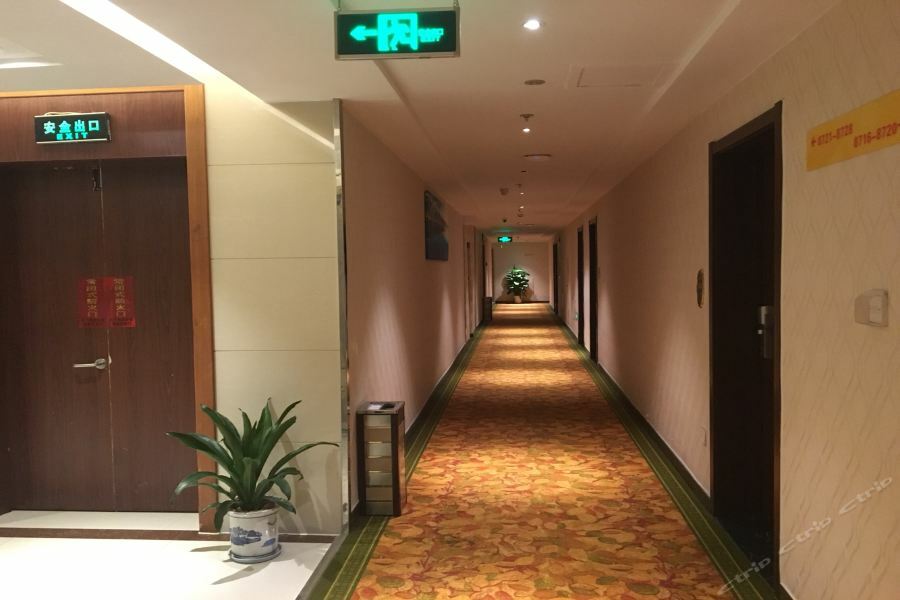 Fulinmen Business Hotel Шаосин Экстерьер фото